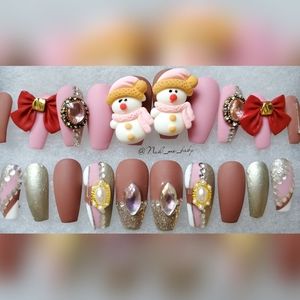 Luxurious Gel press-on Nails